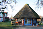 Souvenir Pavillon im Herbst